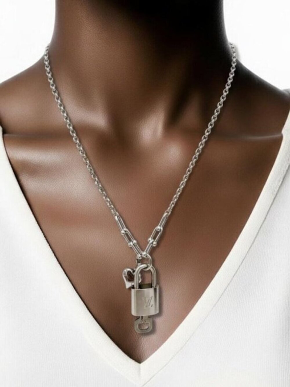 Authentic Louis Vuitton Vintage Silver Padlock Necklace✦Unbranded Silver Plated - Picture 13 of 14